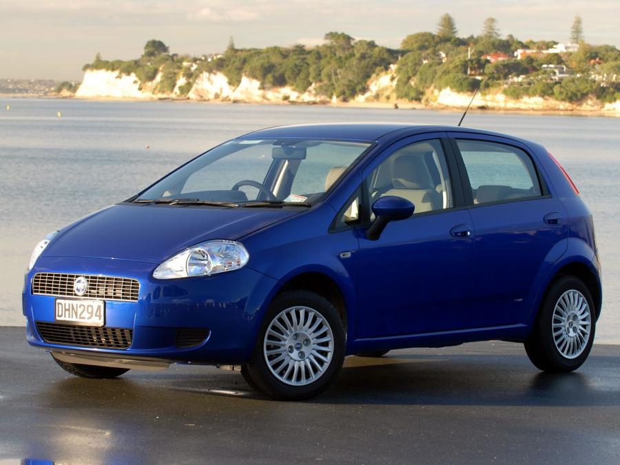  Fiat Punto 5-Door 2006 года  (AU) (фото 2 из 16)